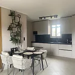 Apartment A9, Sea Views, Wifi, Air Conditioner And Parking,terrase