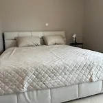 Apartment A9, Sea Views, Wifi, Air Conditioner And Parking,terrase