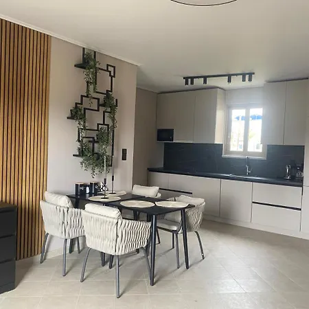 Апартаменты A9, Sea Views, Wifi, Air Conditioner And Parking,terrase *