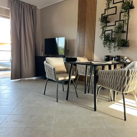 A9, Sea Views, Wifi, Air Conditioner And Parking,terrase * Лоутраки