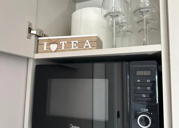 A9, Sea Views, Wifi, Air Conditioner And Parking,terrase Loutráki