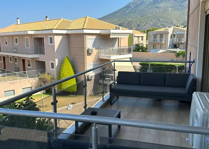 Apartament A9, Sea Views, Wifi, Air Conditioner And Parking,terrase Loutráki